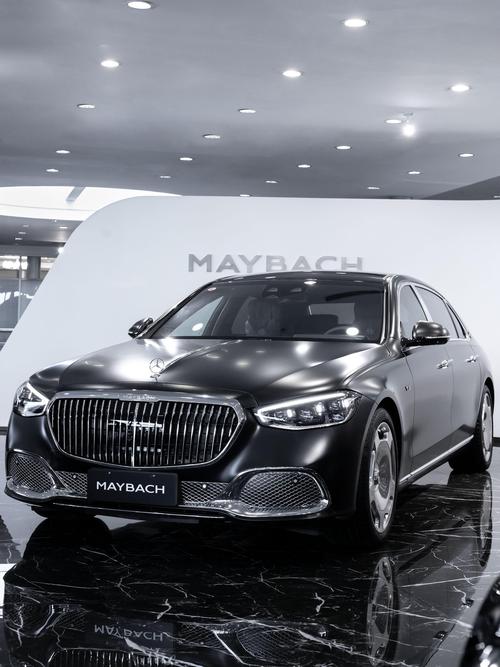 东莞73岚图汽车的售后服务让用户无忧出行，迈巴赫未来的豪华车趋势